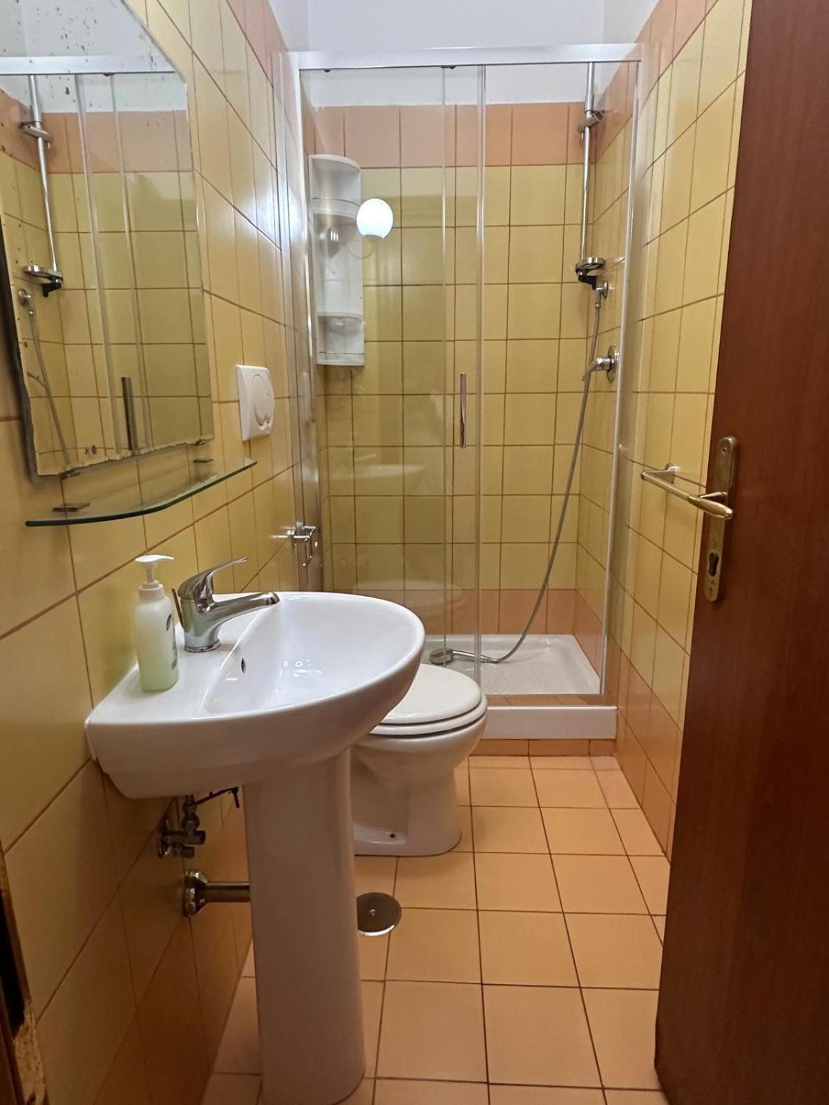 Near Termini Station Hotel Rome Luaran gambar