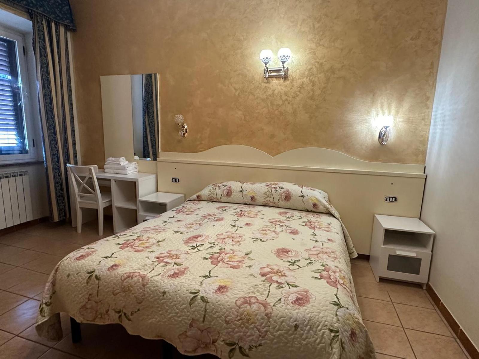 Near Termini Station Hotel Rome Luaran gambar